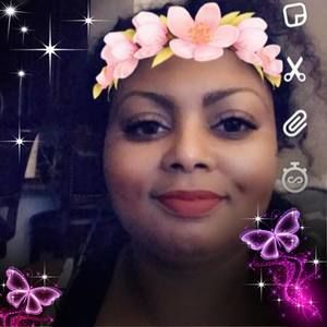 Meet your Posher, Lorraine vicky